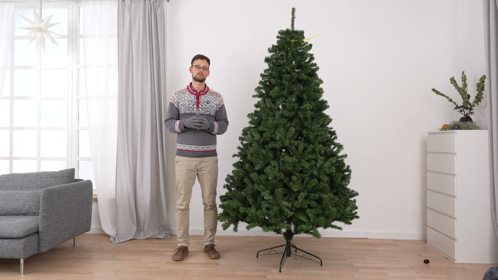 Aufbauvideo Baum aus PVC, Teil 2: Aufbauen und Zweige formen